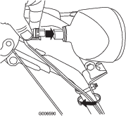 g006590