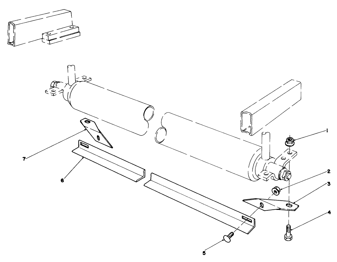Roller Scraper Kit No. 49-7400 (optional)(7 Blade Unit)